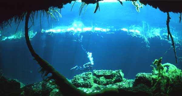 tankha_cenote