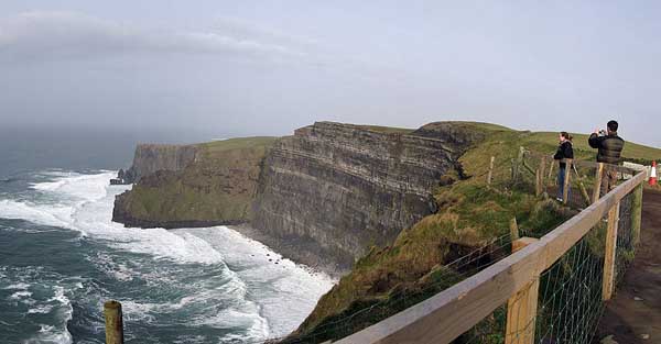 cliffs of moher z