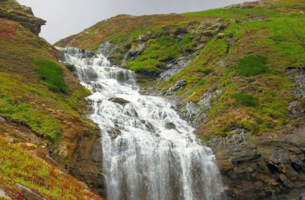 kaghan waterfall