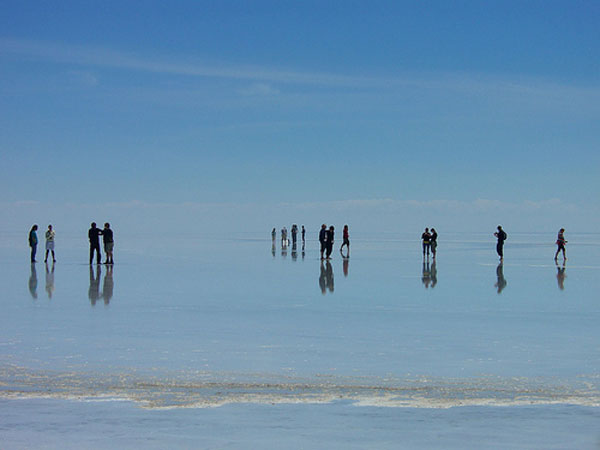 people-salar-de-uyuni