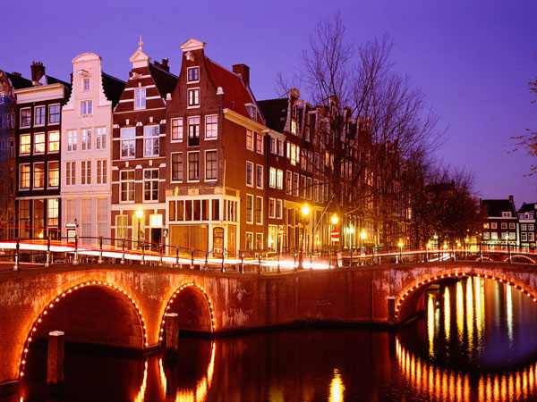 amsterdam-by-night
