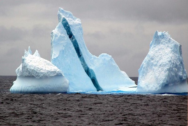 striped icebergsi 03