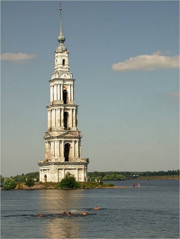 Church under lake Russia Tourism on the Edge05
