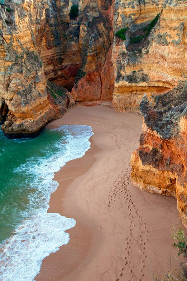 Mysterious and Spectacular: Dona Ana Beach in Algarve, Portugal