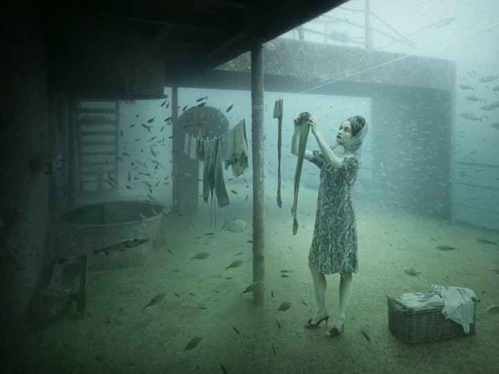 underwater exhibition art photography (5)